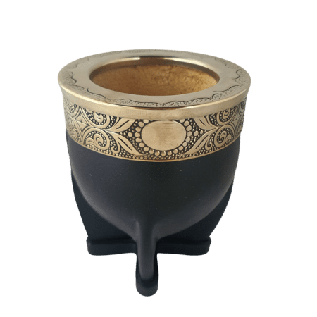 Pot à maté cuir noir bords inox décorés